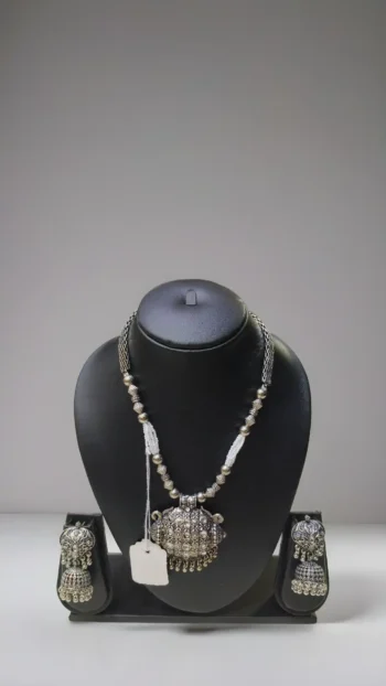 OXIDISED SILVER DIVA NECKLACE SET
