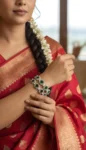 EMERALD ELEGANCE AD BANGLES