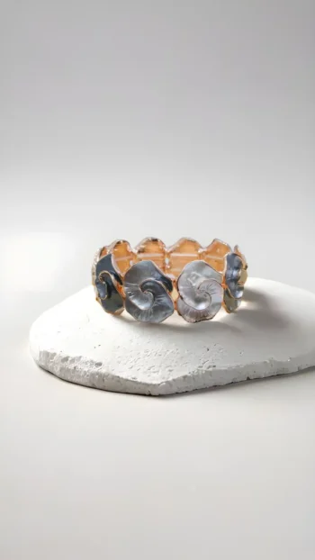 VINTAGE ROSE BRACELET