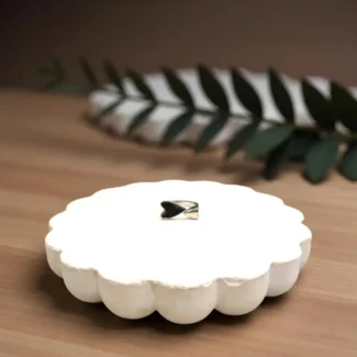 SILVER EDGE OF LOVE RING